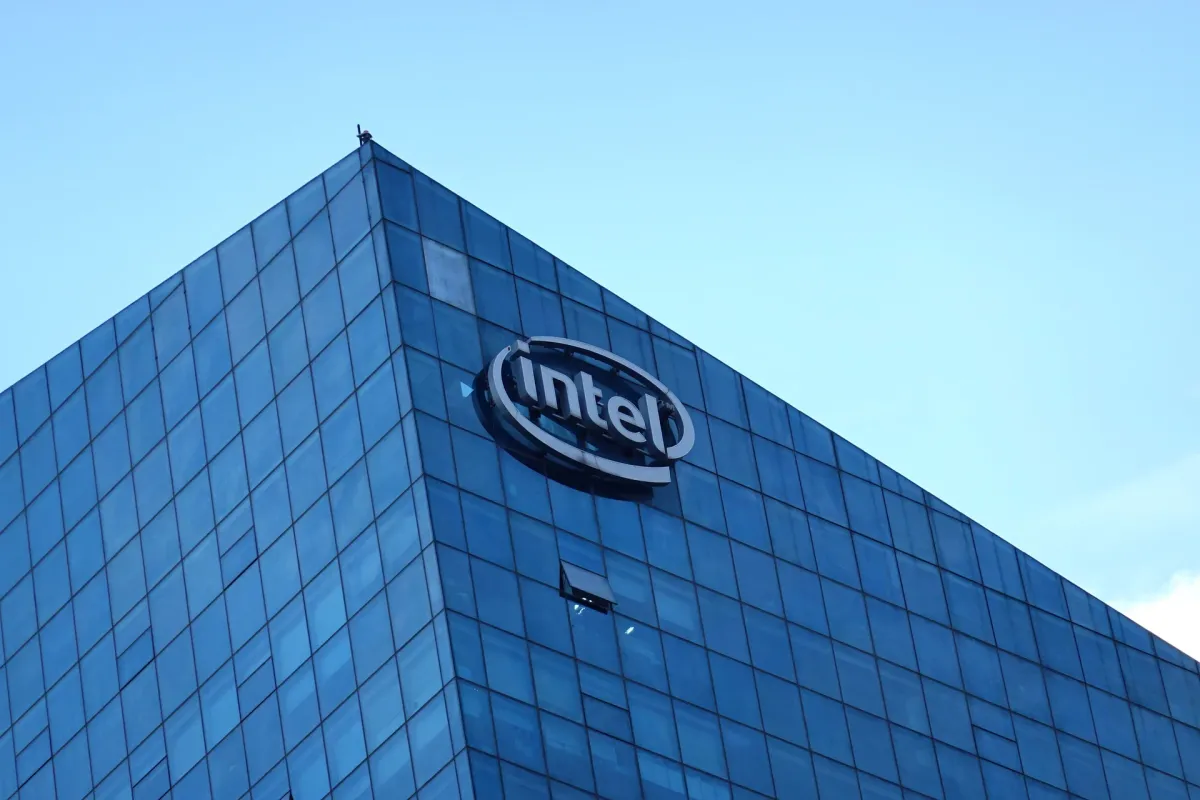 Intel Moves Closer to Buying SambaNova, Signaling a High-Stakes Push to Catch Up in the AI Chip Race