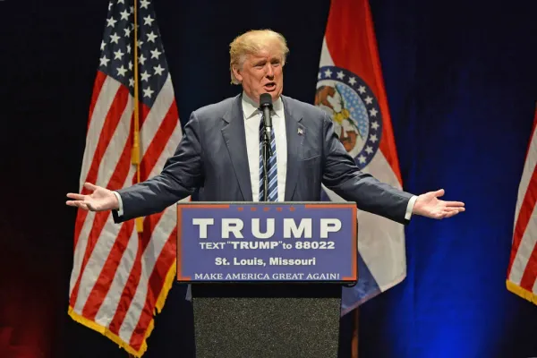 Trump to Expand Coal Use to Power AI