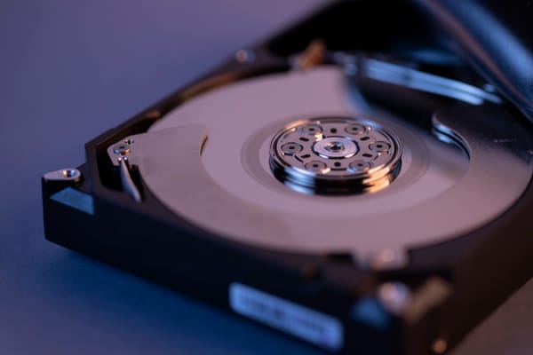 China Unveils World's Fastest Hard Drive