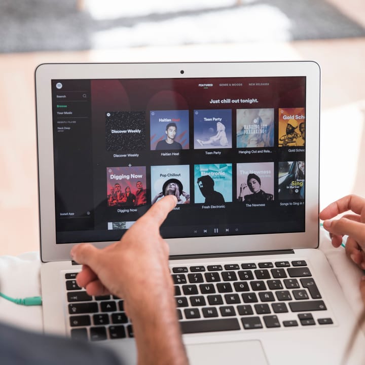Spotify Sparks Outrage by Publishing AI-Created Songs Under Deceased Artists’ Names